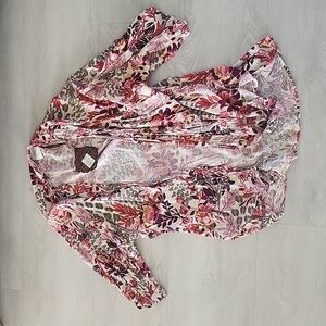 Rose Knox Multicolor Feather Leaf Quarter Sleeve Kimono